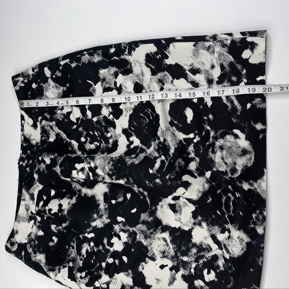 Halogen Nordstrom Skirt Silk Blend Black White Date Cocktail Career Office - Picture 7 of 13